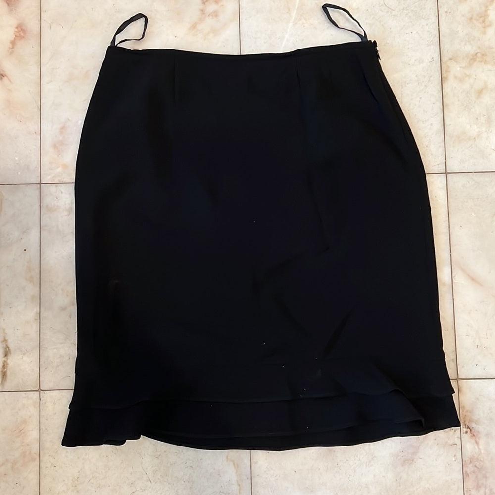 Tahari Arthur S. Levine Jacket and skirt set, size 12