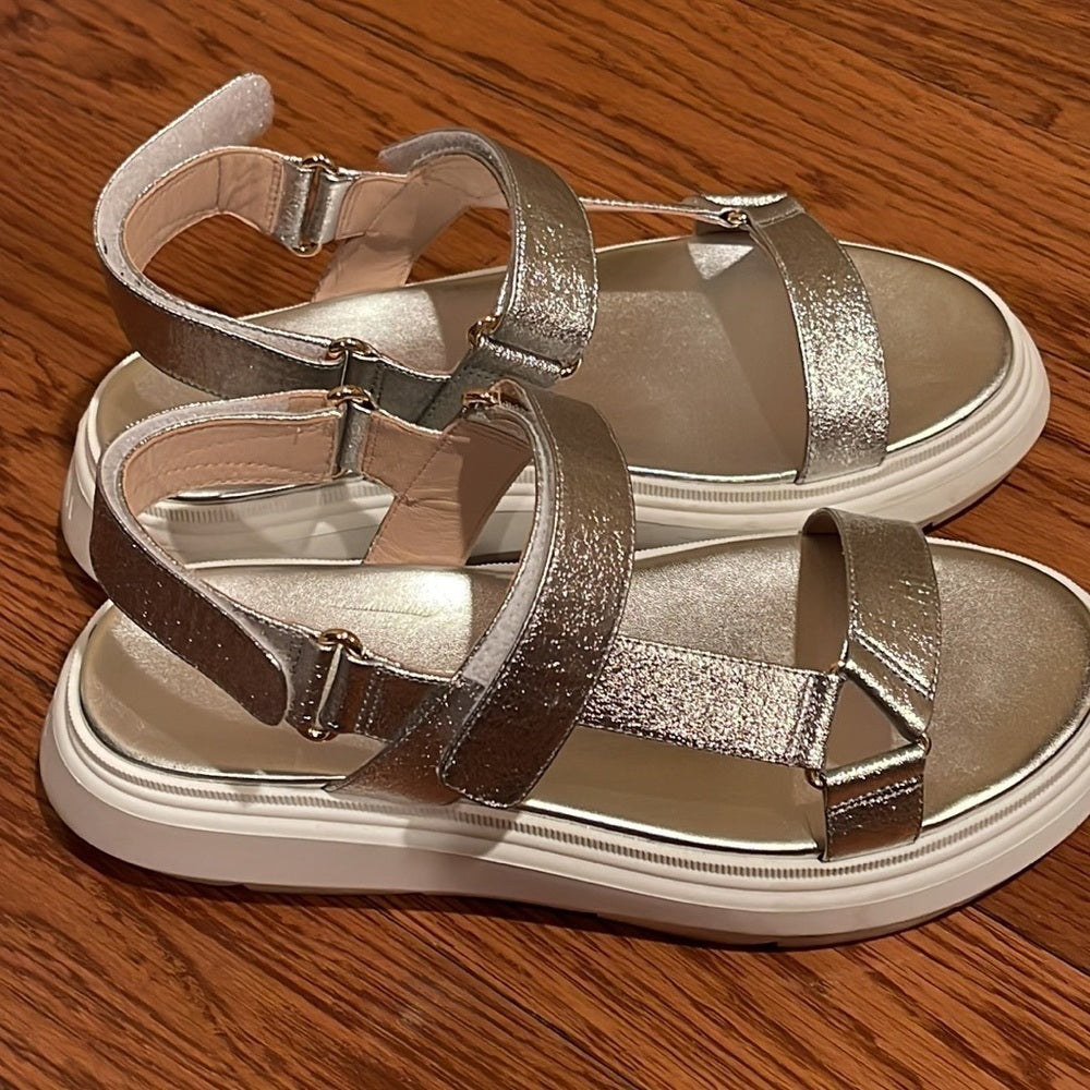 Stuart Weitzman Women’s Silver Zoelie Sandals Size 8.5
