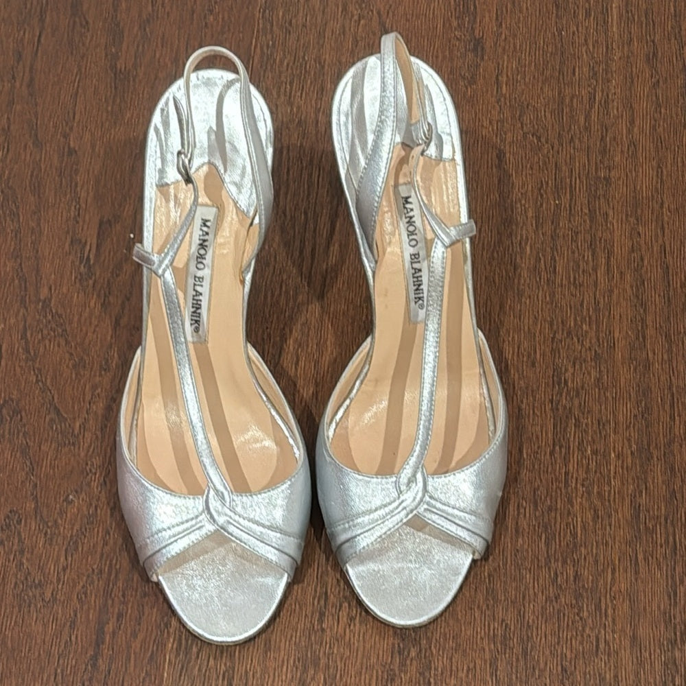 Manolo Blahnik Silver Dress Shoe Heels Size 40.5/10.5
