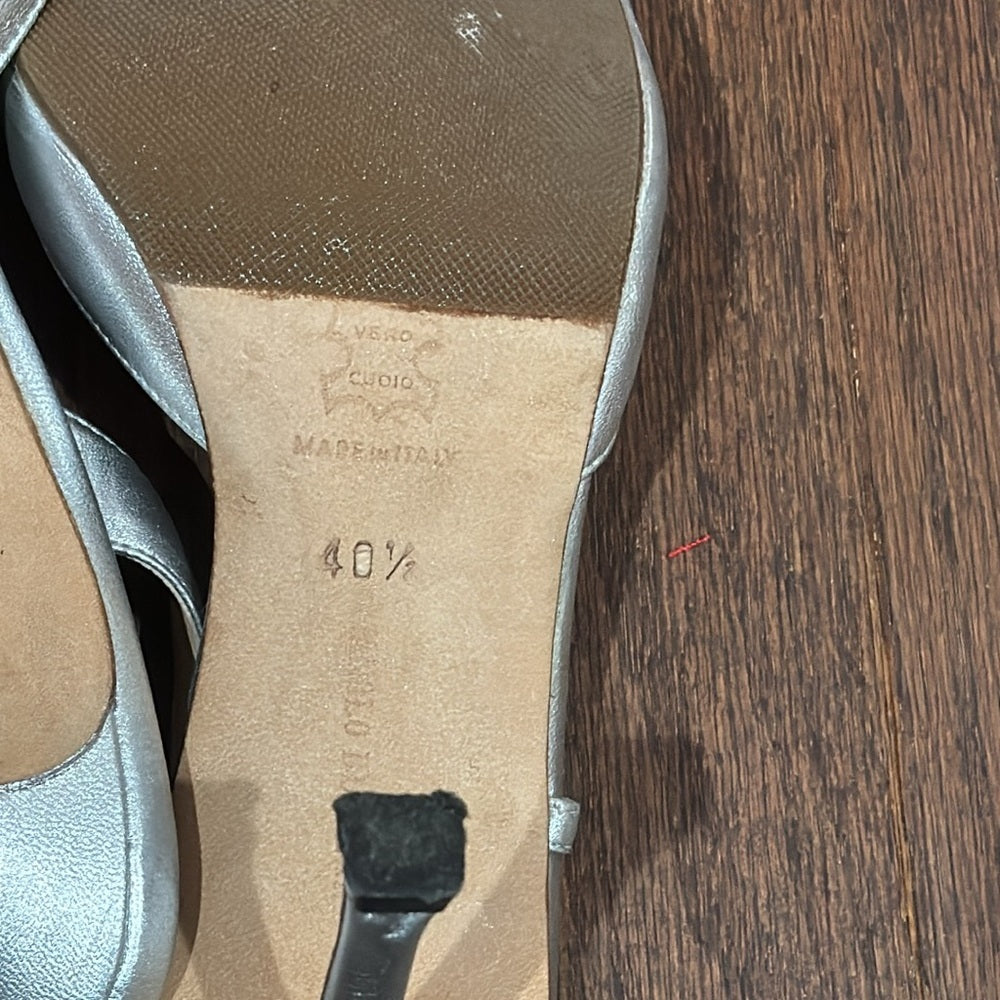 Manolo Blahnik Silver Dress Shoe Heels Size 40.5/10.5