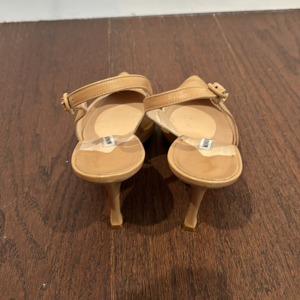 Manolo Blahnik Women’s Tan Sling Back Heels Size 40.5/10.5
