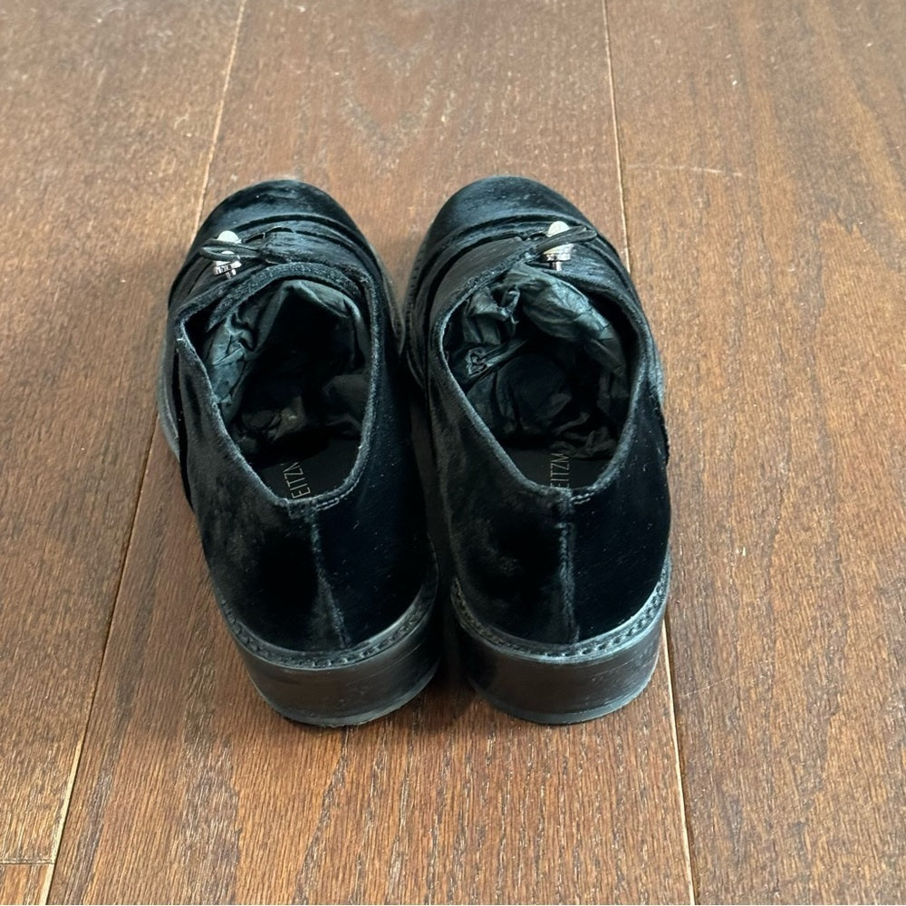 Stuart Weitzman Women’s Black Velvet Shoes Size 9
