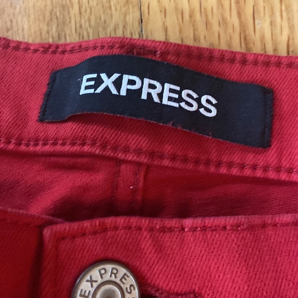 Womens Express jeans. Red. Size 8