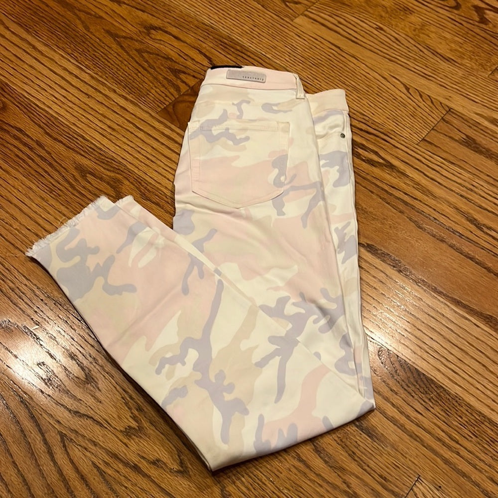 Sanctuary Woman’s Pastel Camo Social Ankle Skinny Standard Rise Jeans Size 28