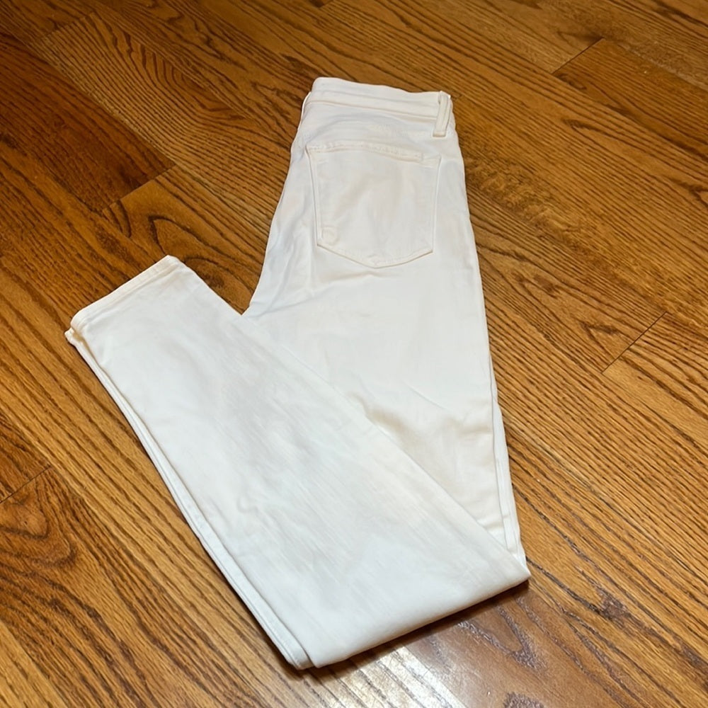 J Brand Woman’s White Skinny Jeans Size 28
