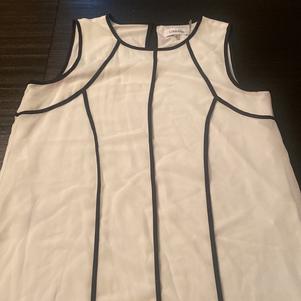 Calvin Klein Women’s XS Black and White Dress