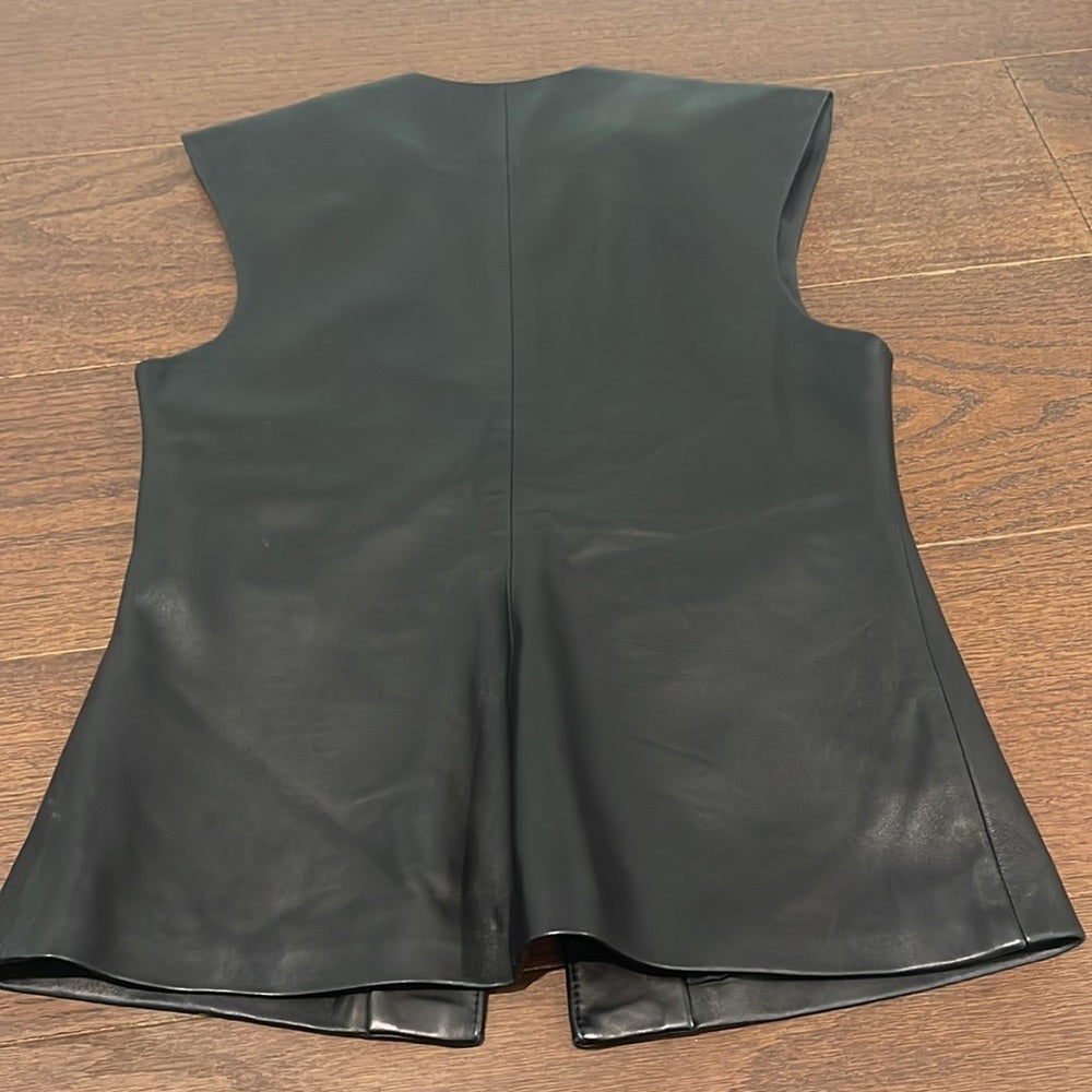 Wayne Women’s Black Leather Vest Size 4
