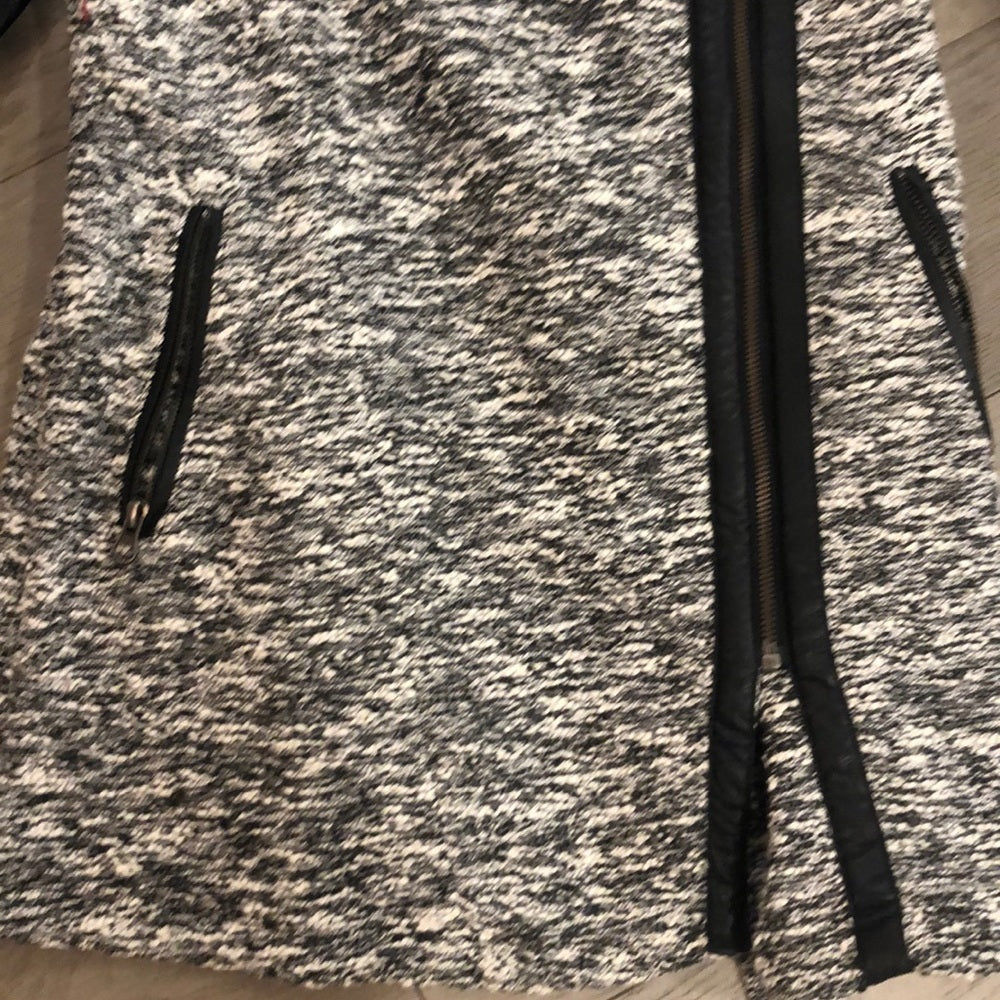NWT Anthropologie Women’s Sweater Jacket Size M NWT