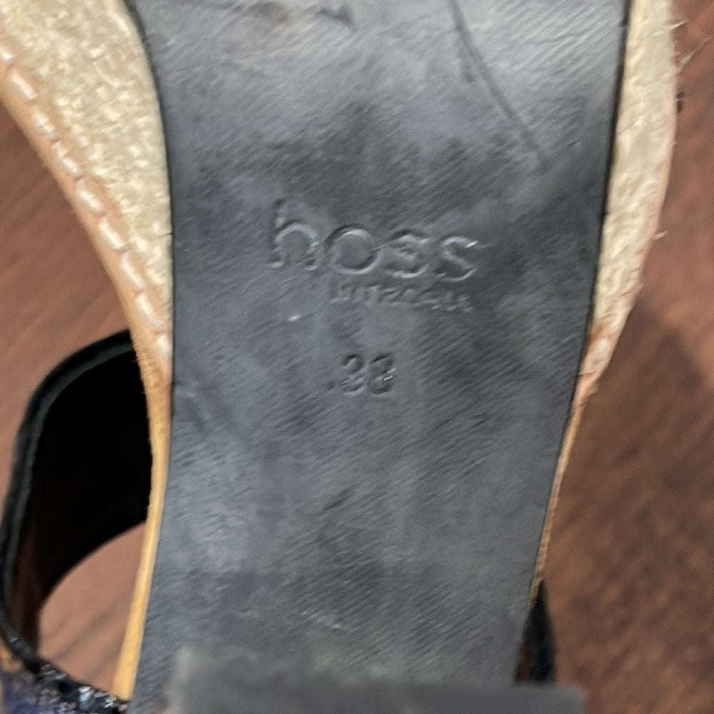 HOSS Navy and Gold Women’s Sandals Size 38/8