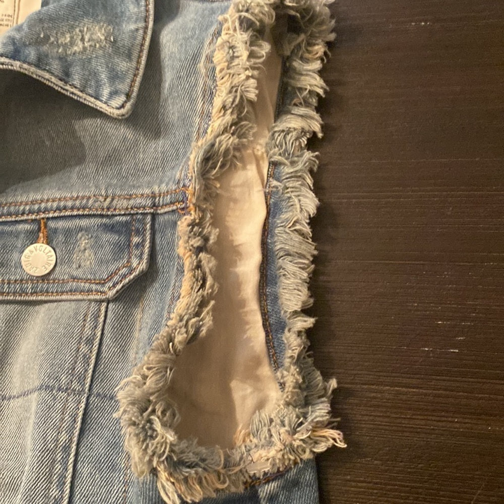 NWT Zadig & Voltaire Women’s Graphic Vest Jean Jacket