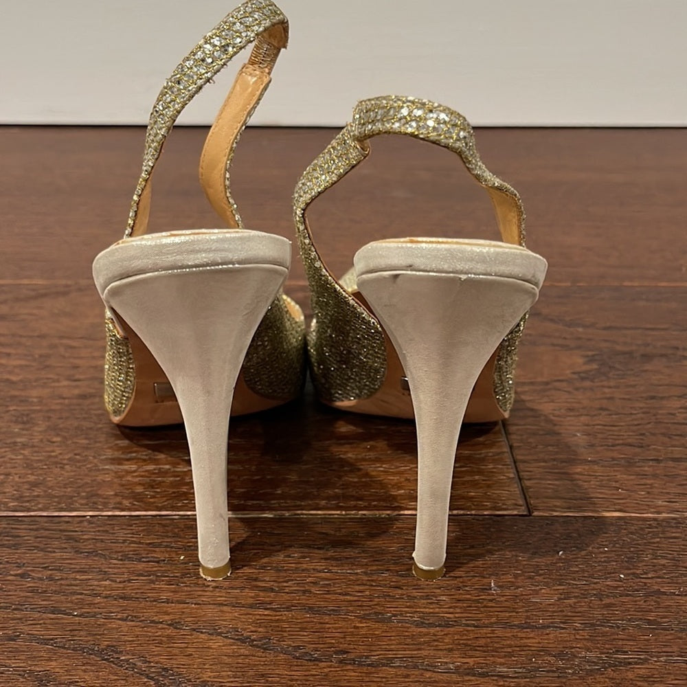 BADGLEY Mischka Rhinestone Sling Backs Size 8