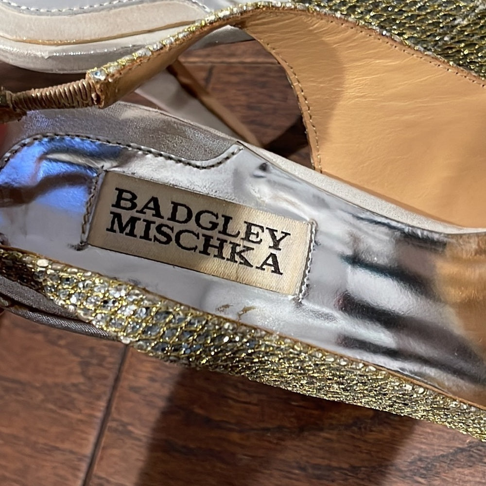 BADGLEY Mischka Rhinestone Sling Backs Size 8
