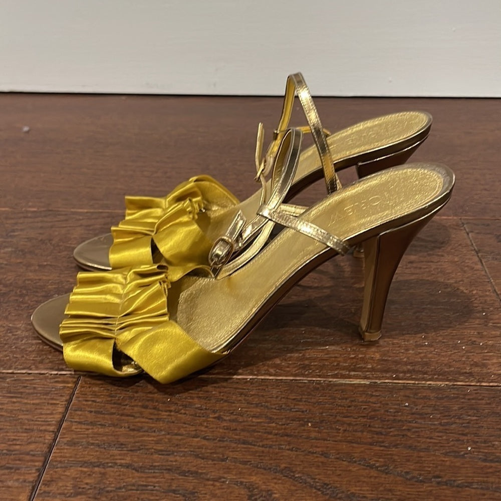 J. Crew Gold Sandals Size 8.5