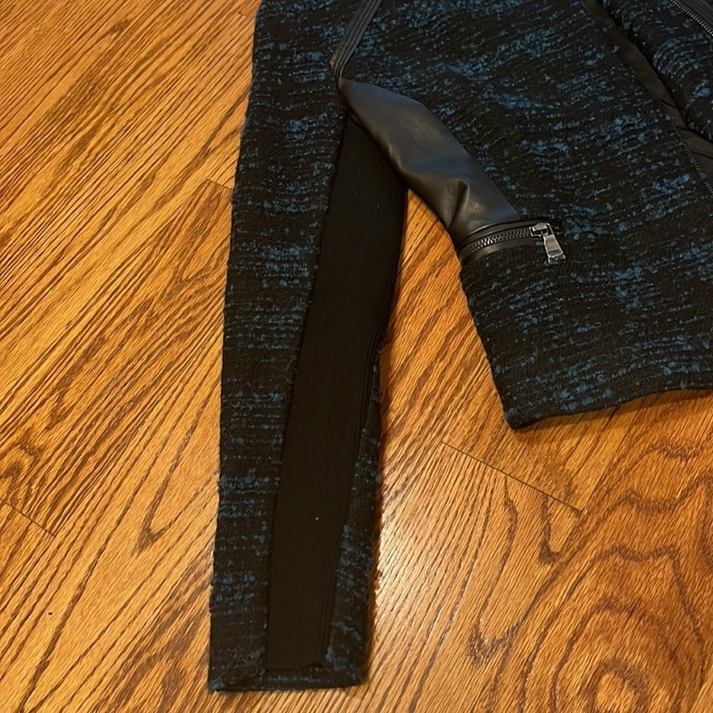 NWT Rebecca Taylor Woman’s Boucle & Leather Teal Blazer Size 4