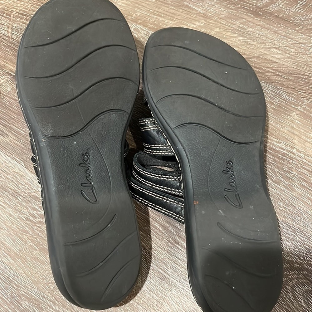 Clarks Women’s Strappy Sandals - Women’s 7