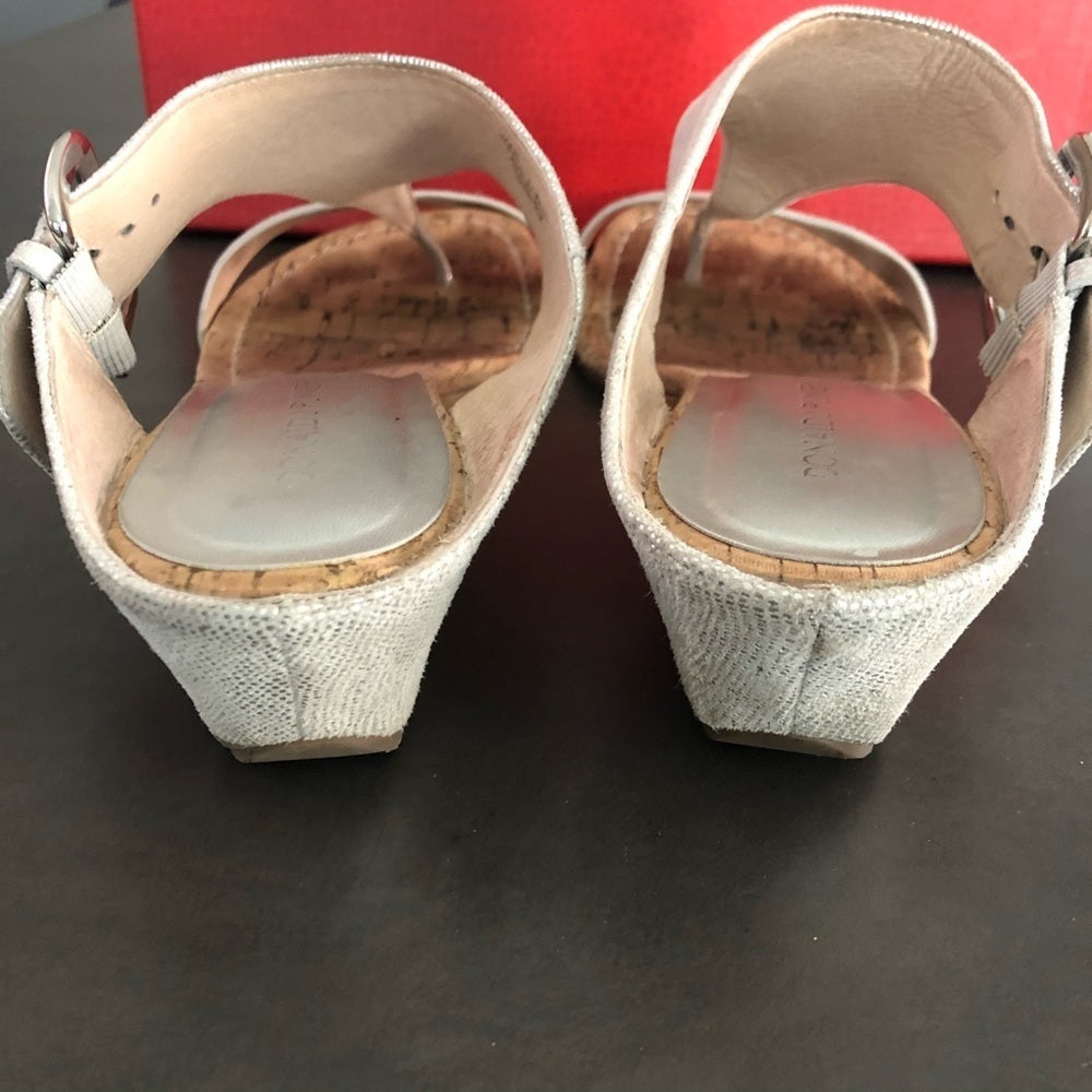 Donald Pliner Sandals Size 8.5