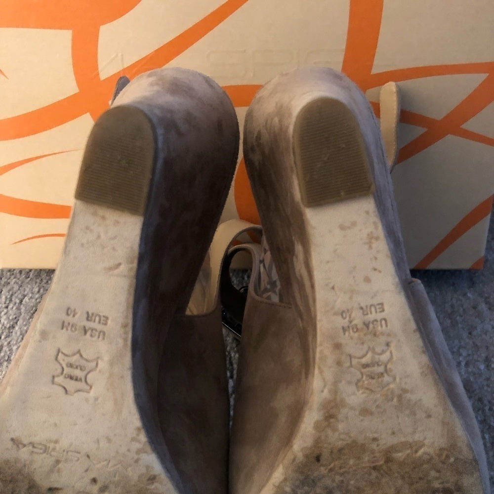 VIA Spiga Beige Suede Wedges Size 9