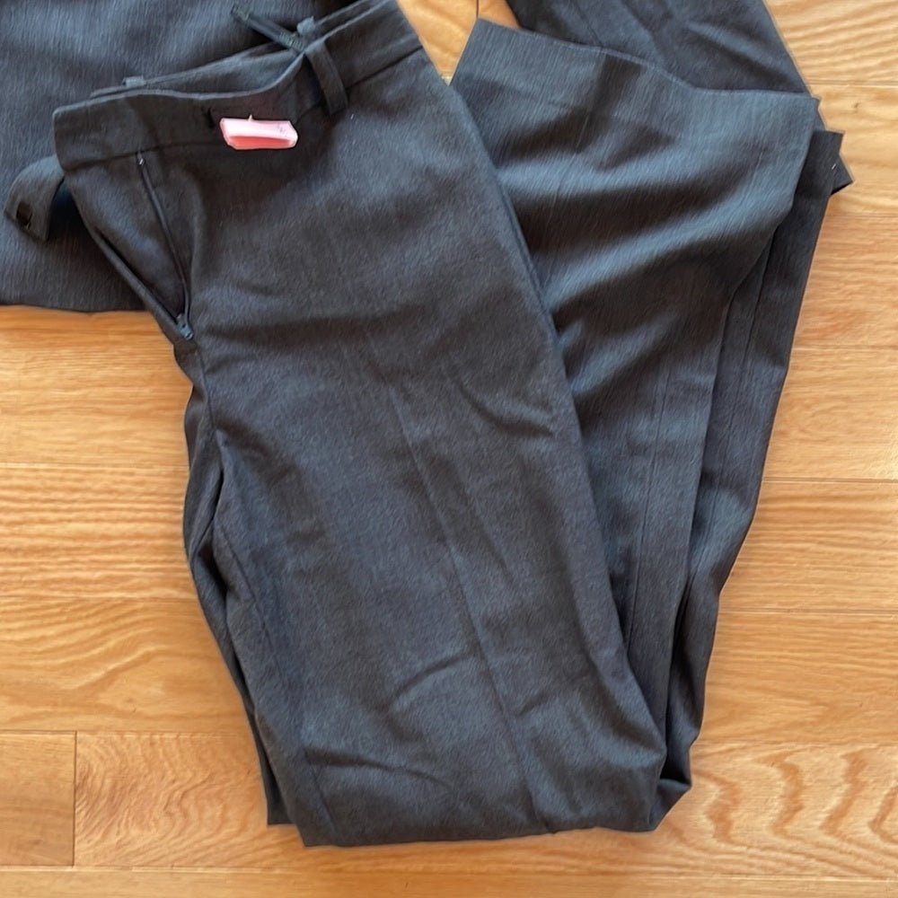 Women’s Calvin Klein Grey Pant Suit Size 8P