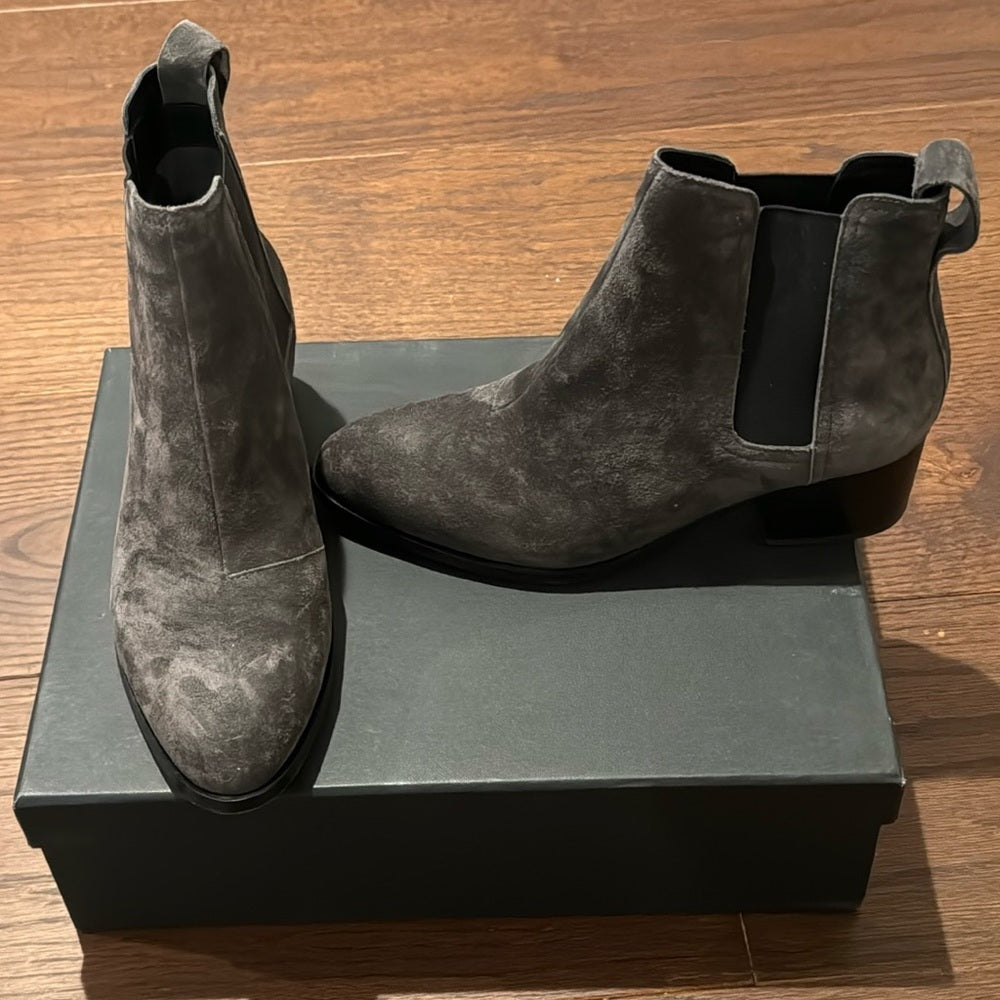 Rag & Bone Women’s Grey Suede Walker Boots Size 7.5
