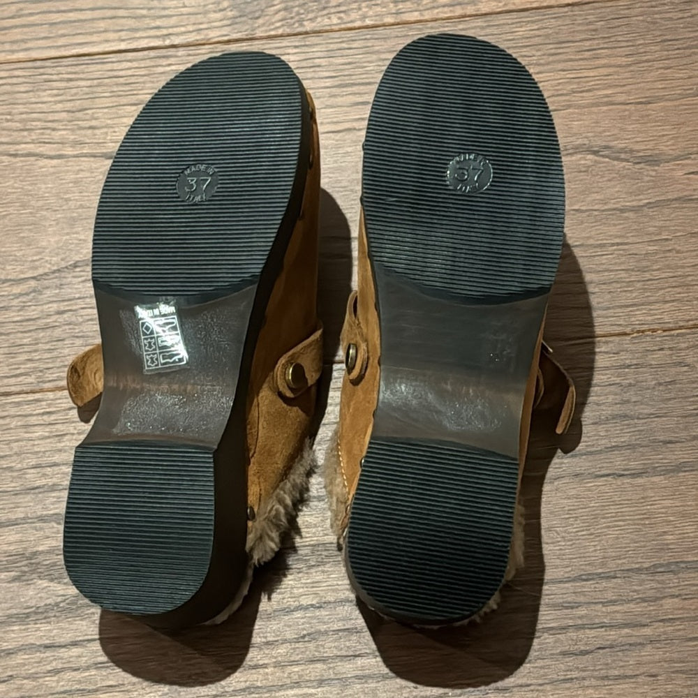 Re/Done Women’s Brown Suede and Shearling Clogs Size 37/7