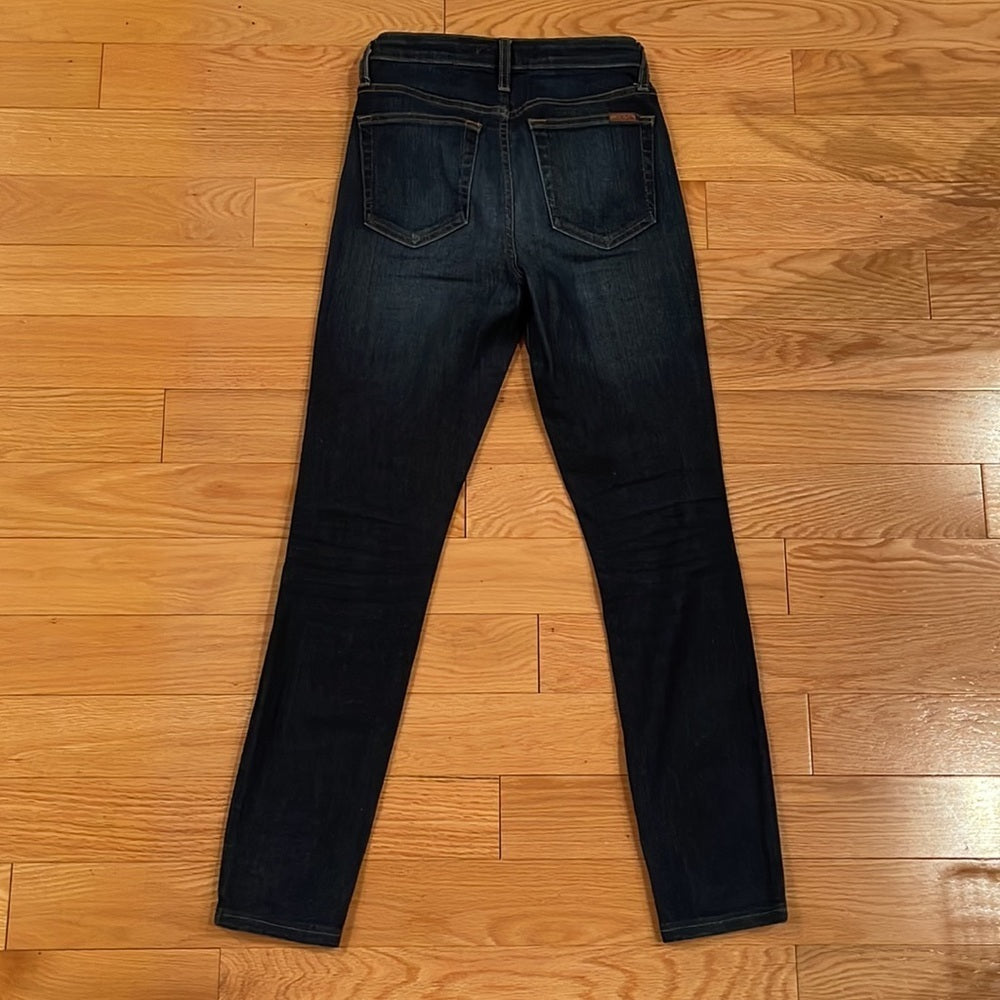 Women’s Rag & Bone Blue Jeans Size 27