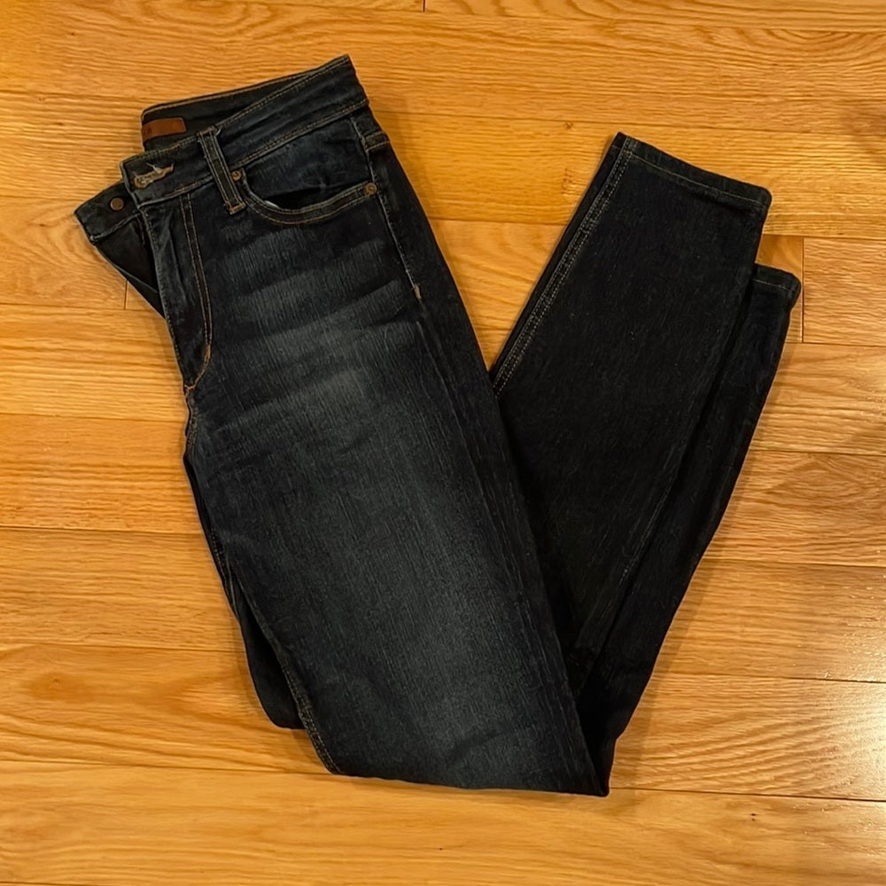 Women’s Rag & Bone Blue Jeans Size 27