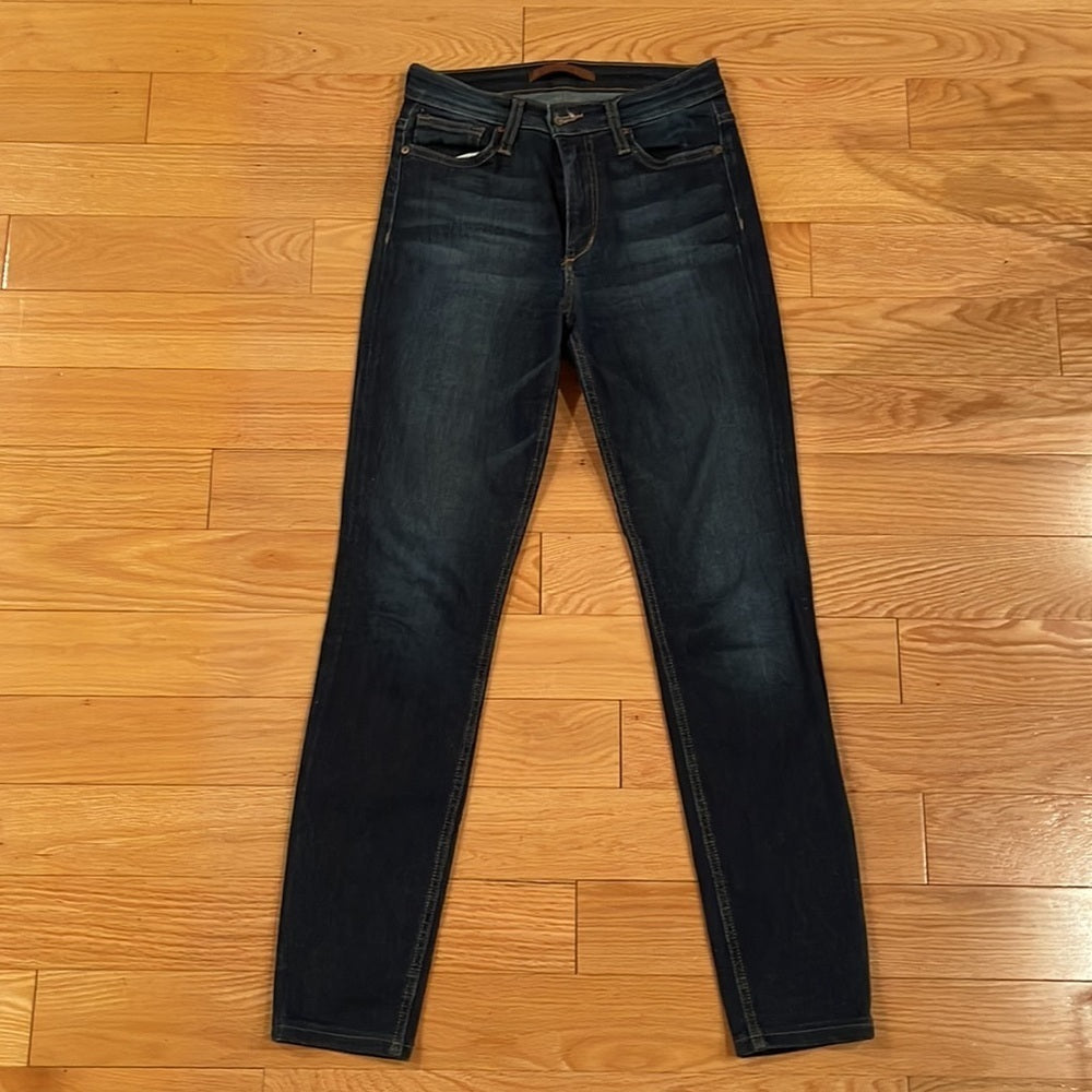 Women’s Rag & Bone Blue Jeans Size 27