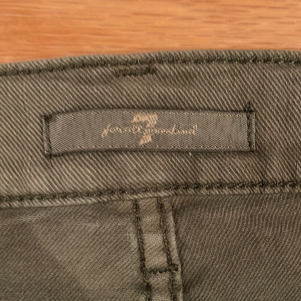 Women’s 7 For All Mankind Green Jeans Size 27