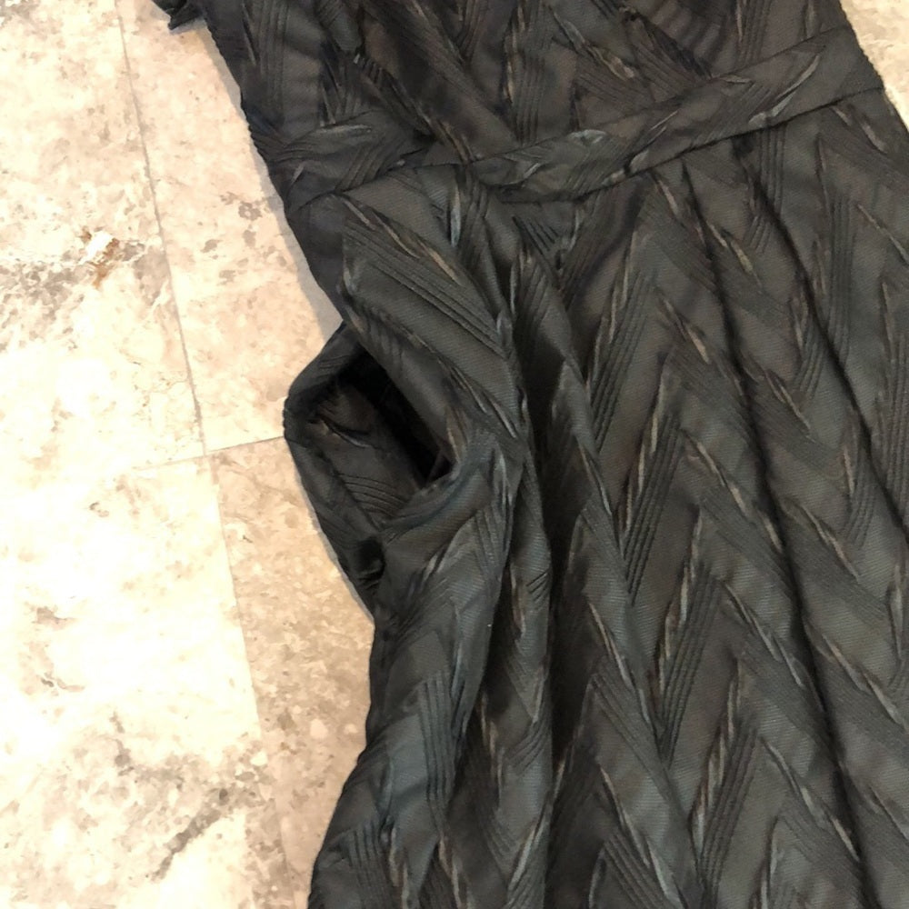 ALICE + Olivia Women’s Formal Dress Size Small