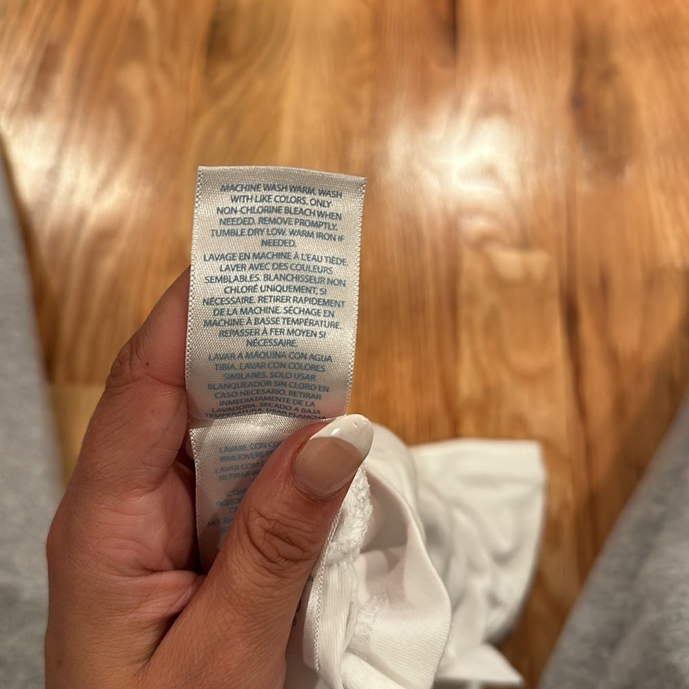 Boys Ralph Lauren Short Sleeved Tee. Size 9M. White Solid.