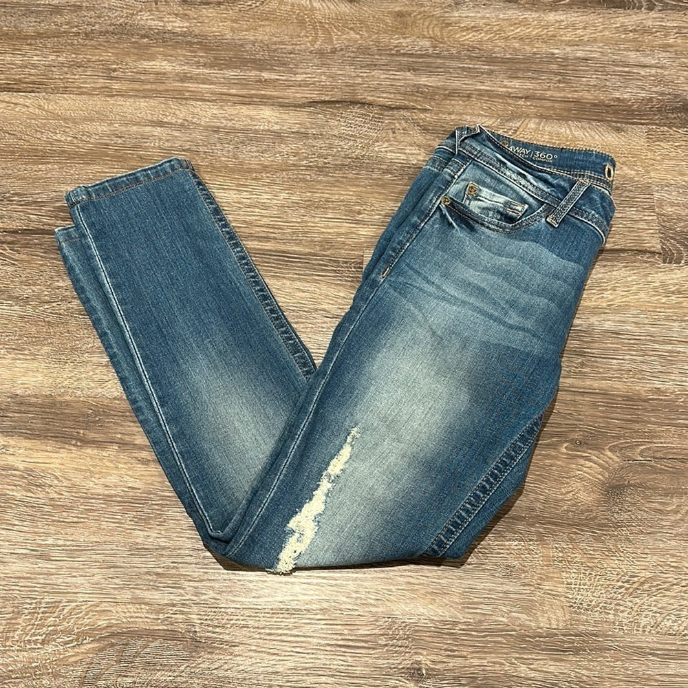 DL1961 Women’s Skinny Jeans - Size 26