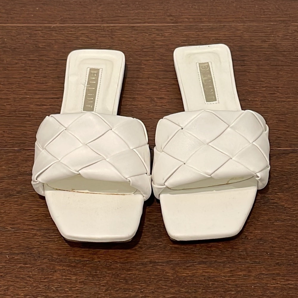 Billini Women’s White Flat Sandals Size 7