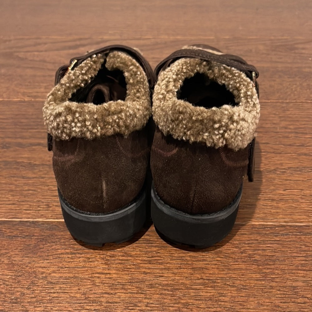 Stuart Weitzman Women’s Happyfeet Cola Sport Brown Suede Shoes Size 8.5 Wide