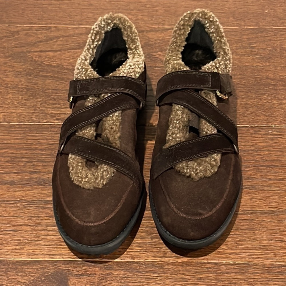 Stuart Weitzman Women’s Happyfeet Cola Sport Brown Suede Shoes Size 8.5 Wide