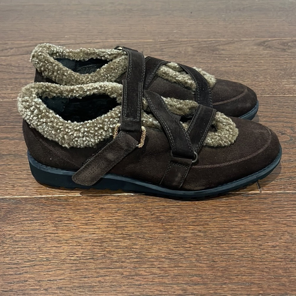 Stuart Weitzman Women’s Happyfeet Cola Sport Brown Suede Shoes Size 8.5 Wide