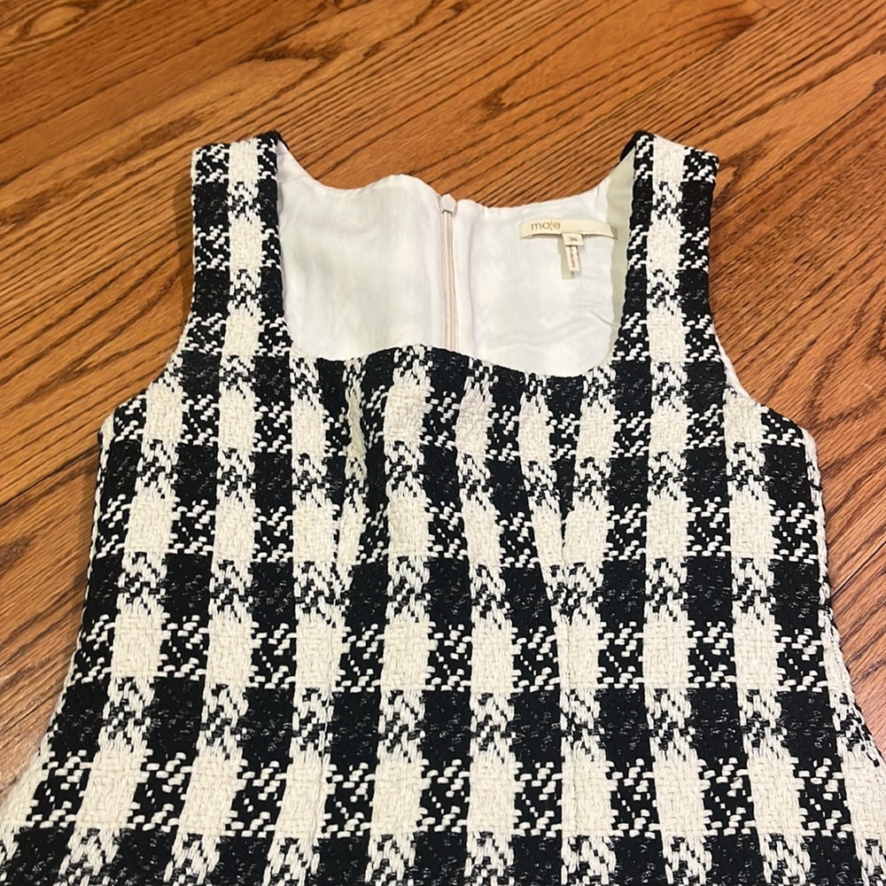 Maje Woman’s Black and White Square Neck Dress Size 36/4