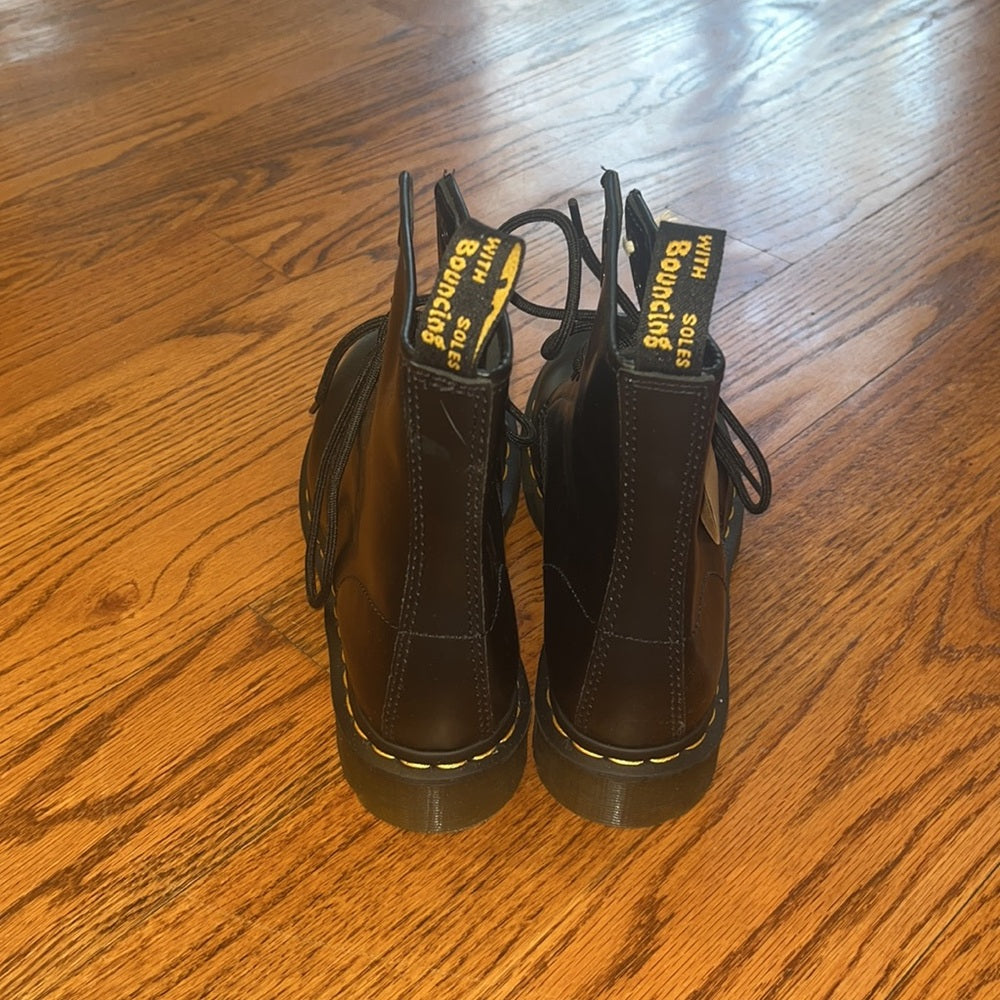 NWT Dr Martens Woman’s Black Combat Boots Size US 8