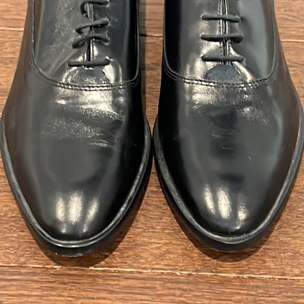 BARNEY’S New York Women’s Black Lace Up Loafers Size 38/8
