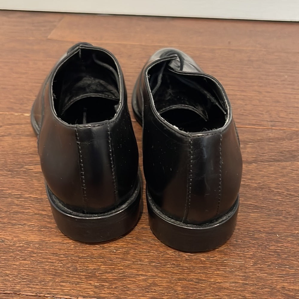 BARNEY’S New York Women’s Black Lace Up Loafers Size 38/8