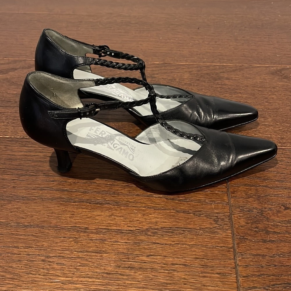 Salvatore Ferragamo Black Kitten Heels Size 6