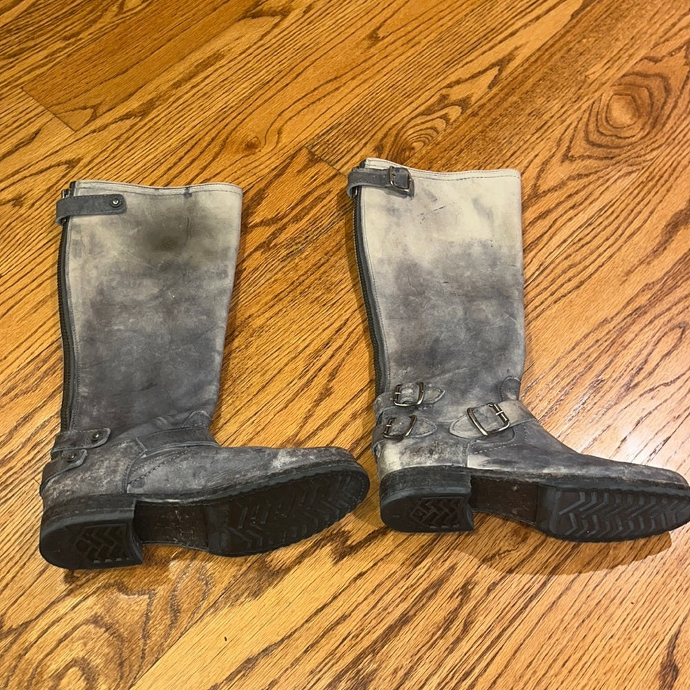 Frye Woman’s Grey Distressed Boots Size 9