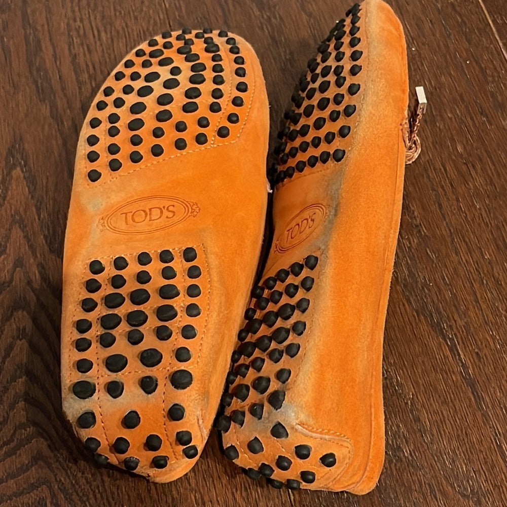 Tod’s Women’s Orange/Tan Suede Driving Shoes Size 39/9