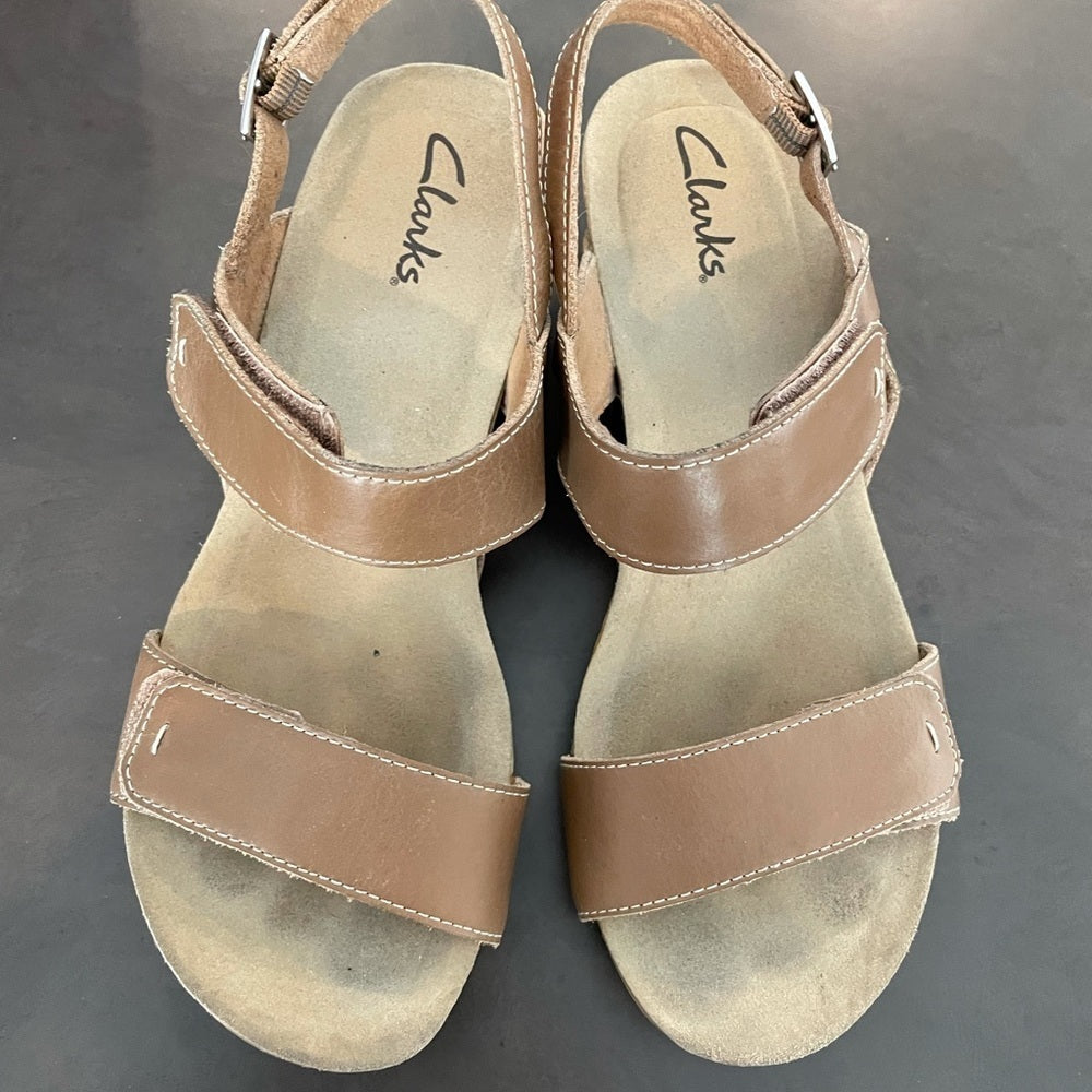 Clarks Women’s Sandals Size 9