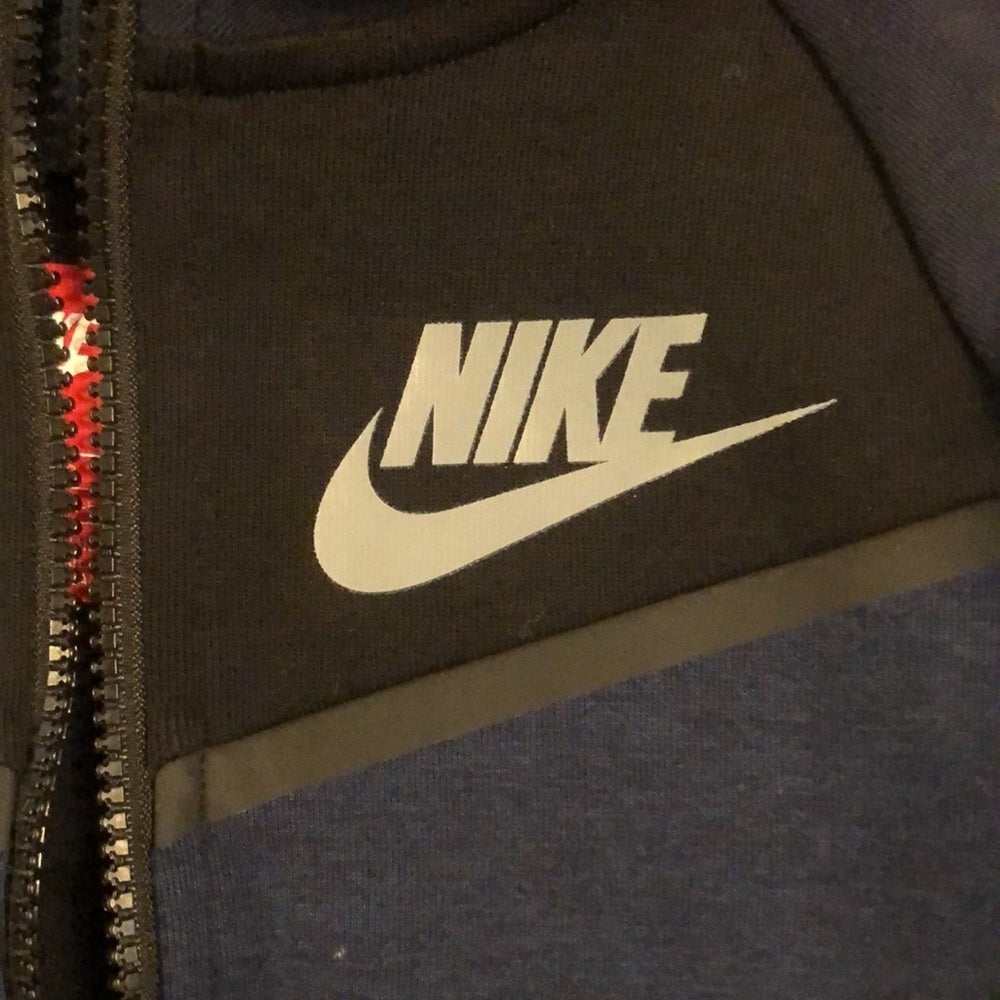 NWT Nike Black and Navy Zip Up Sweatshirt Size 5