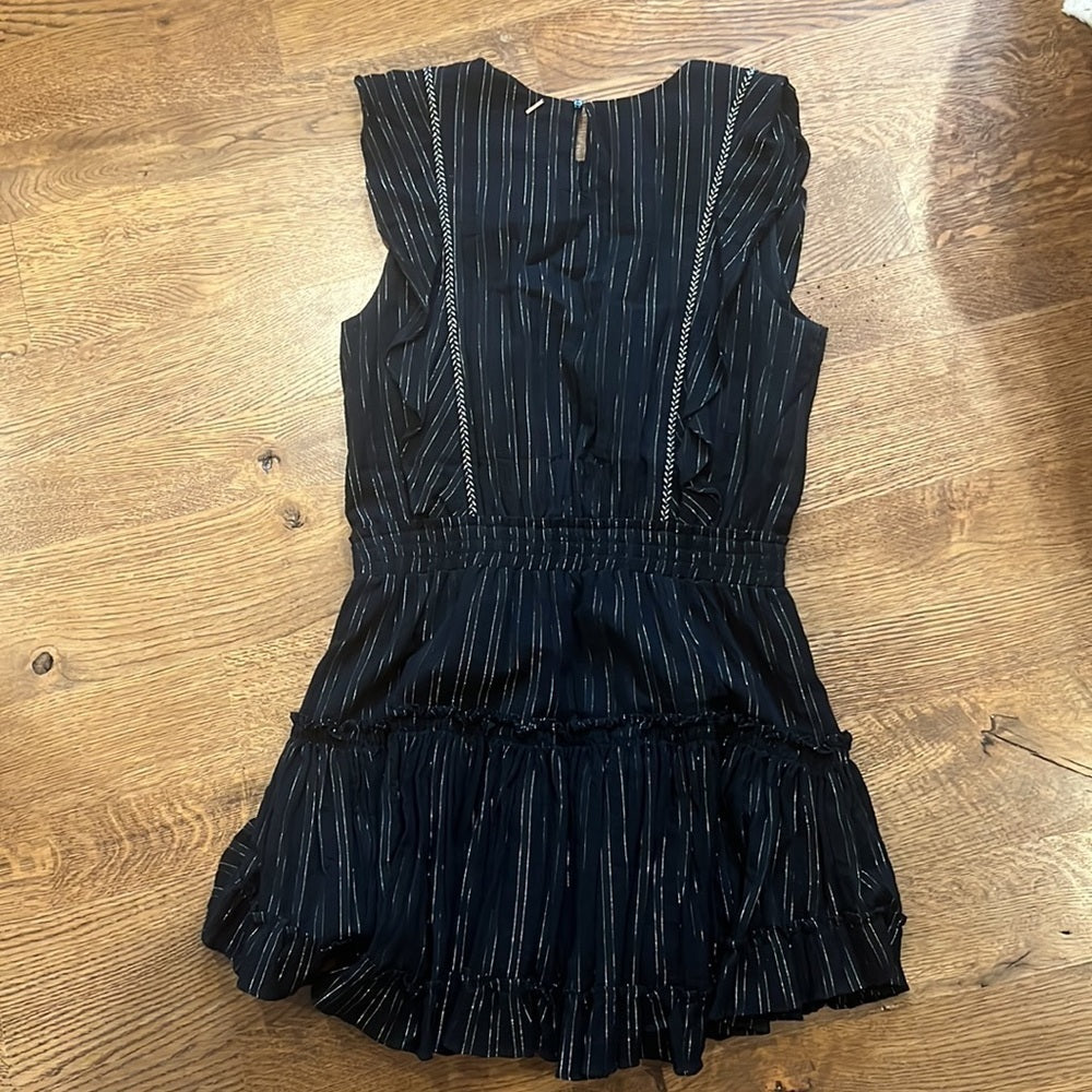 Misa Los Ángeles Women’s Black and Gold Mini Dress Size Large