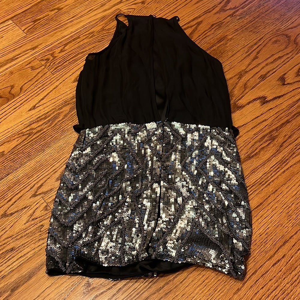 Parker Woman’s Silk Dress-Sparkle/Metal Bottom Size 2