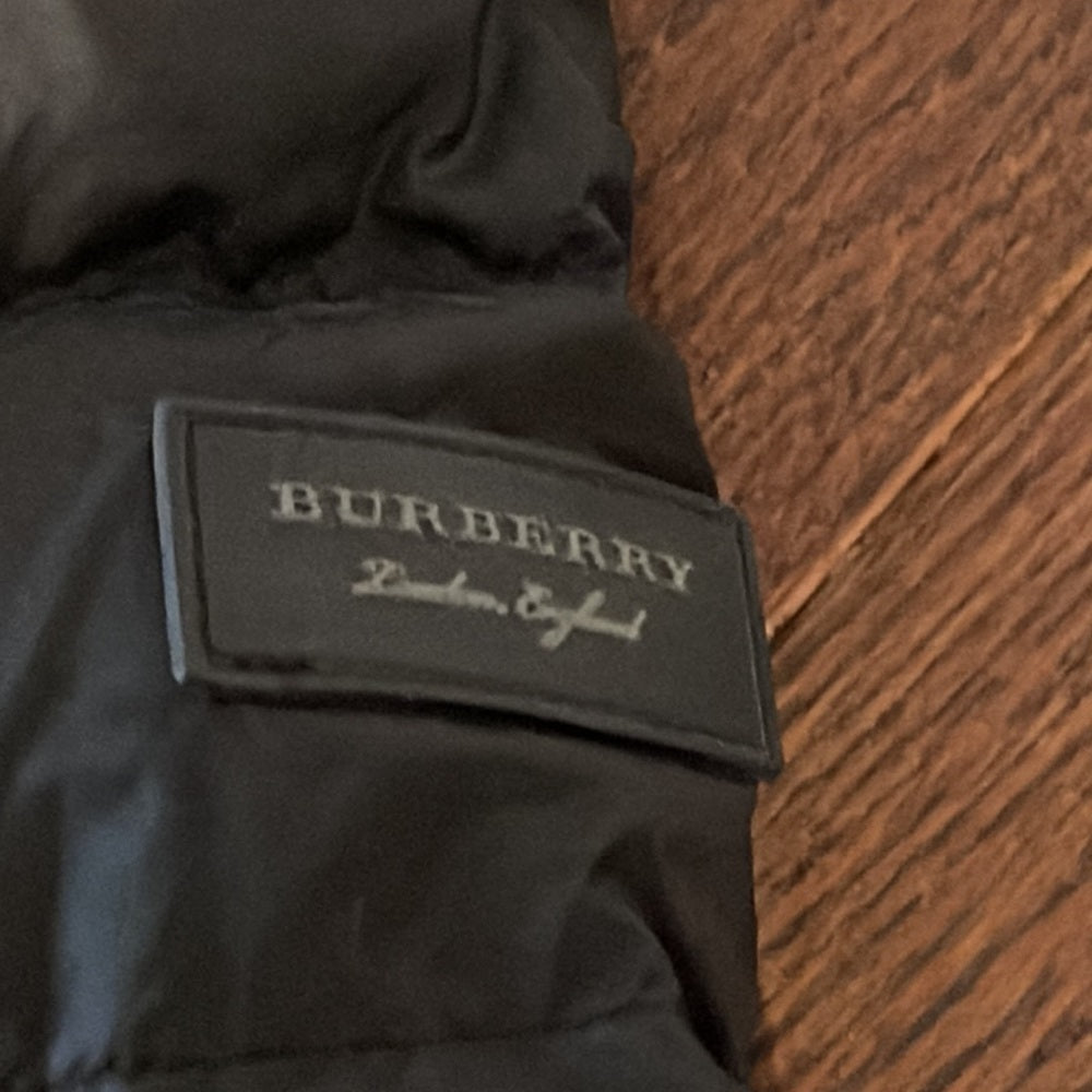 Burberry Black Puffer Reversible to Sweatshirt Size 6