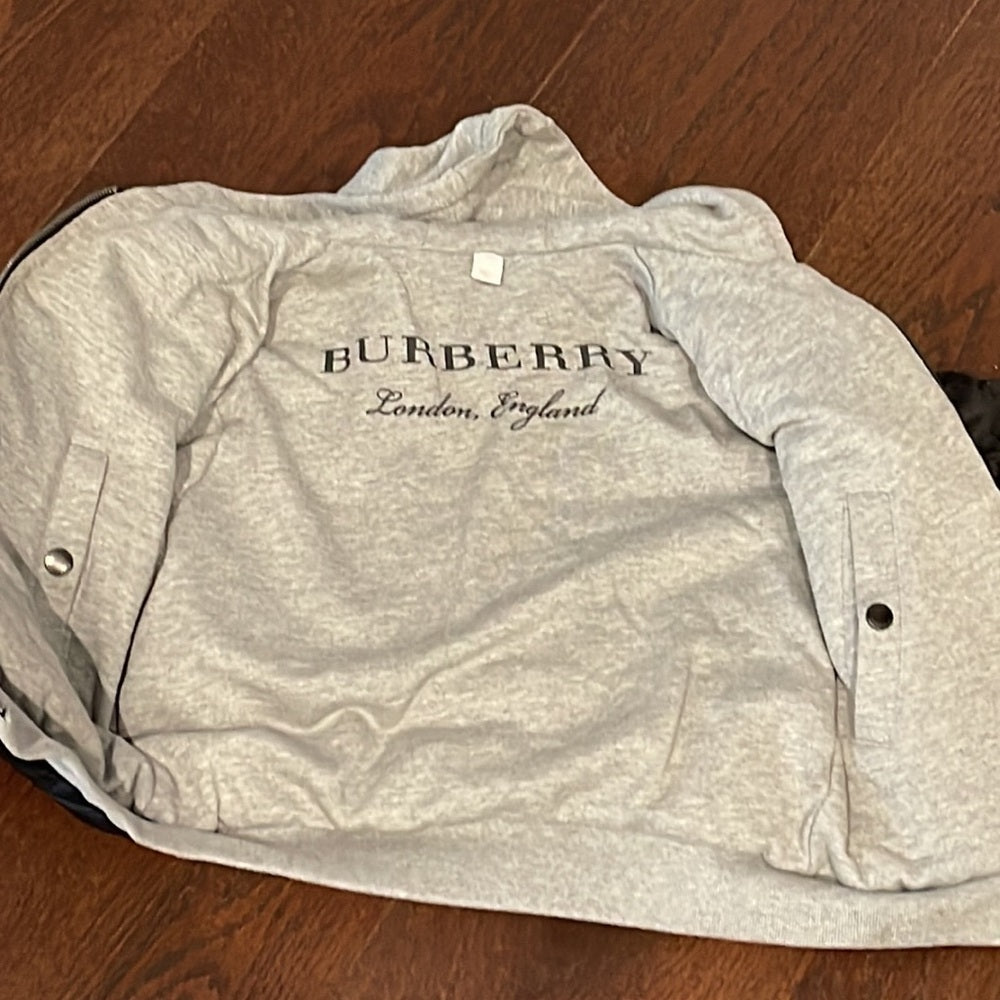 Burberry Black Puffer Reversible to Sweatshirt Size 6
