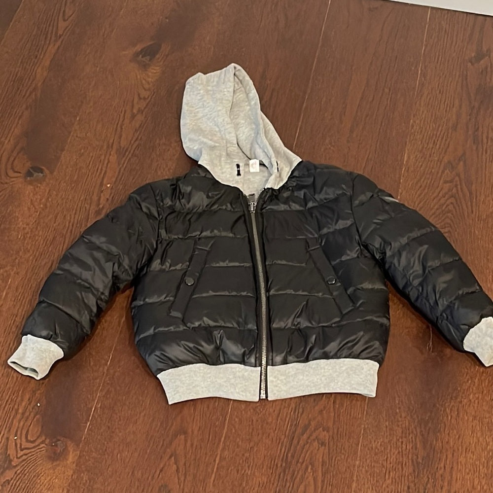 Burberry Black Puffer Reversible to Sweatshirt Size 6
