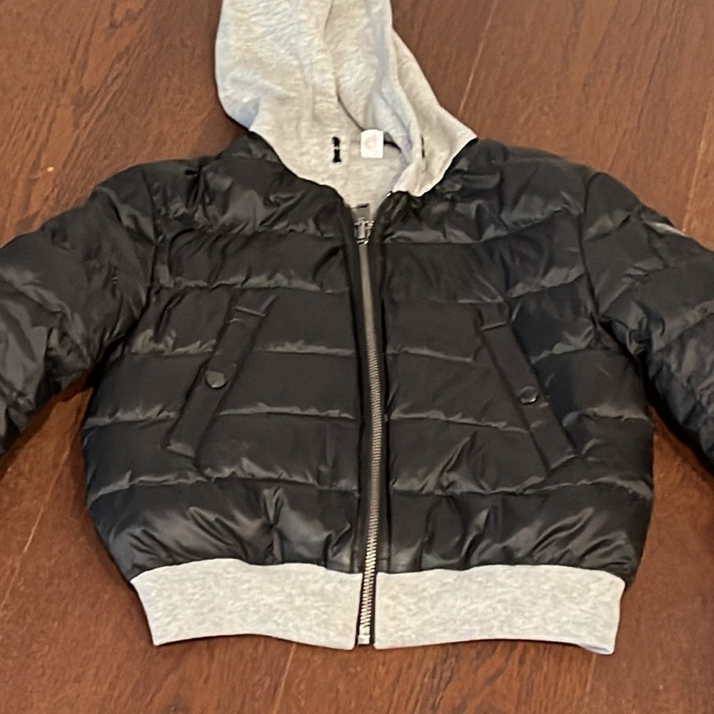 Burberry Black Puffer Reversible to Sweatshirt Size 6
